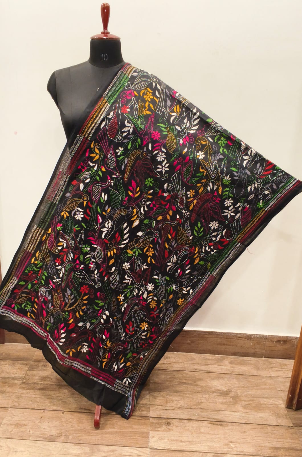 Cotton Kantha Stitch Dupatta SN26KD180