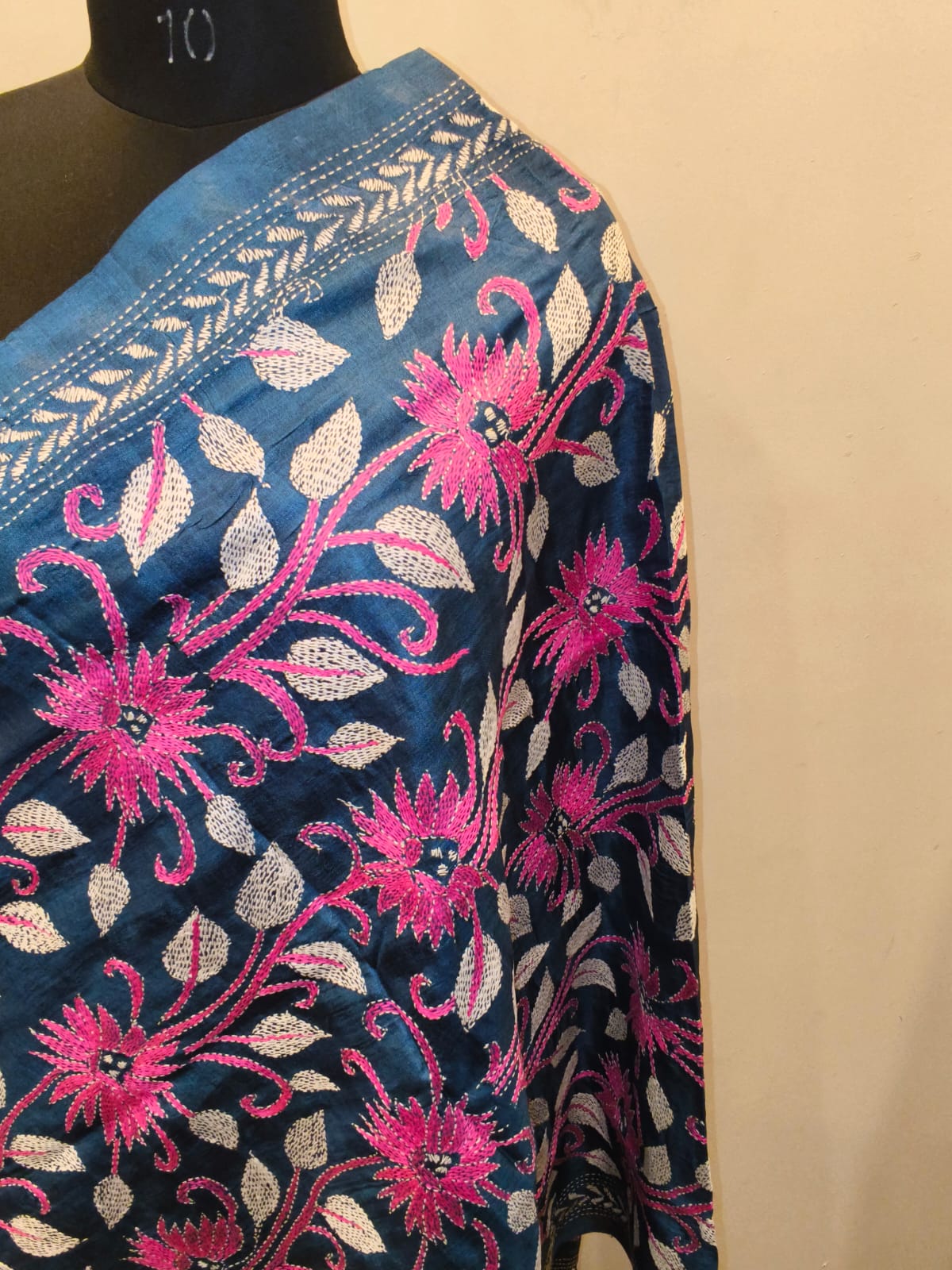 Pure Tussar Kantha Stitch Dupatta SN26KD72