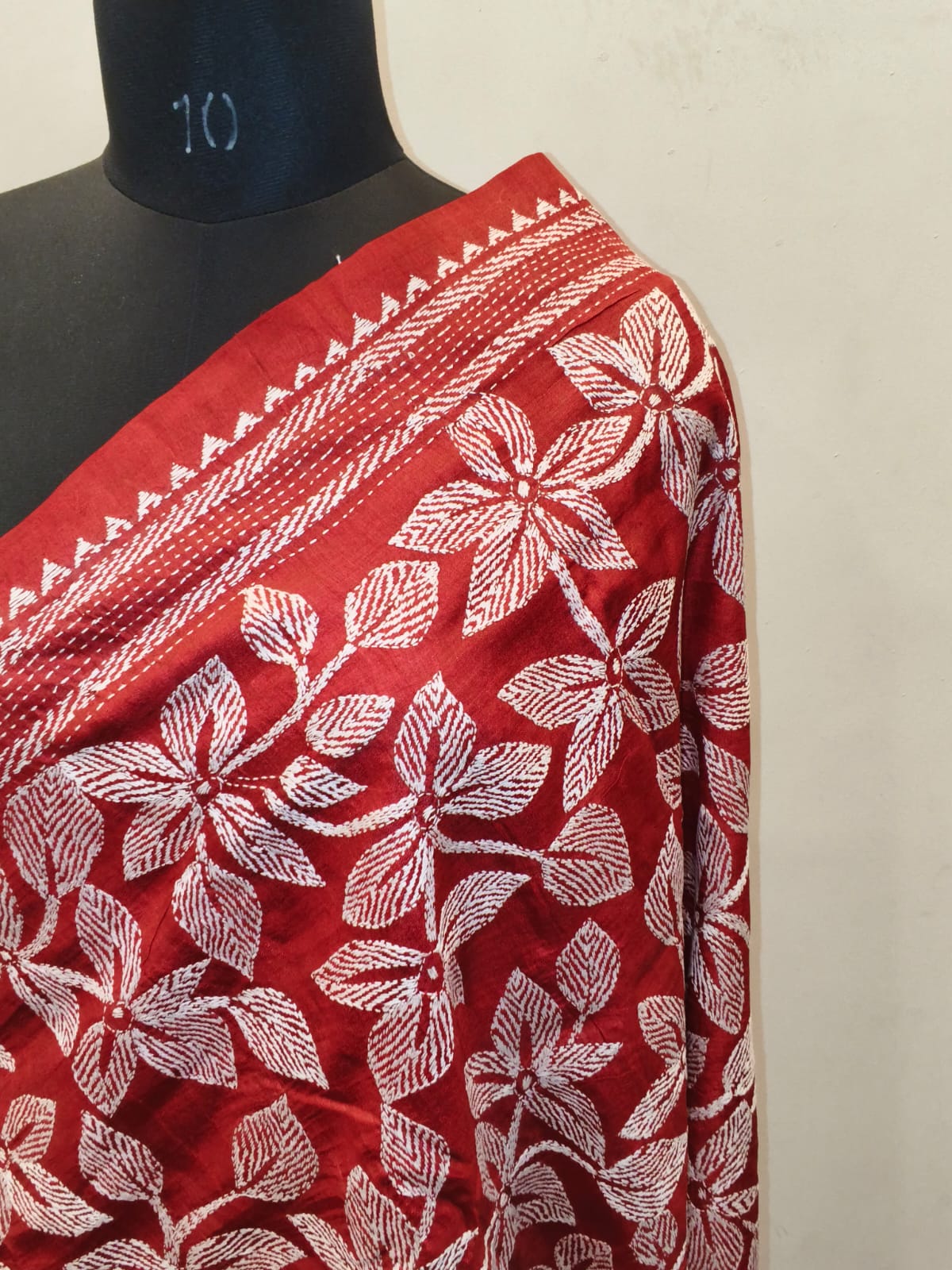 Pure Tussar Kantha Stitch Dupatta SN26KD76