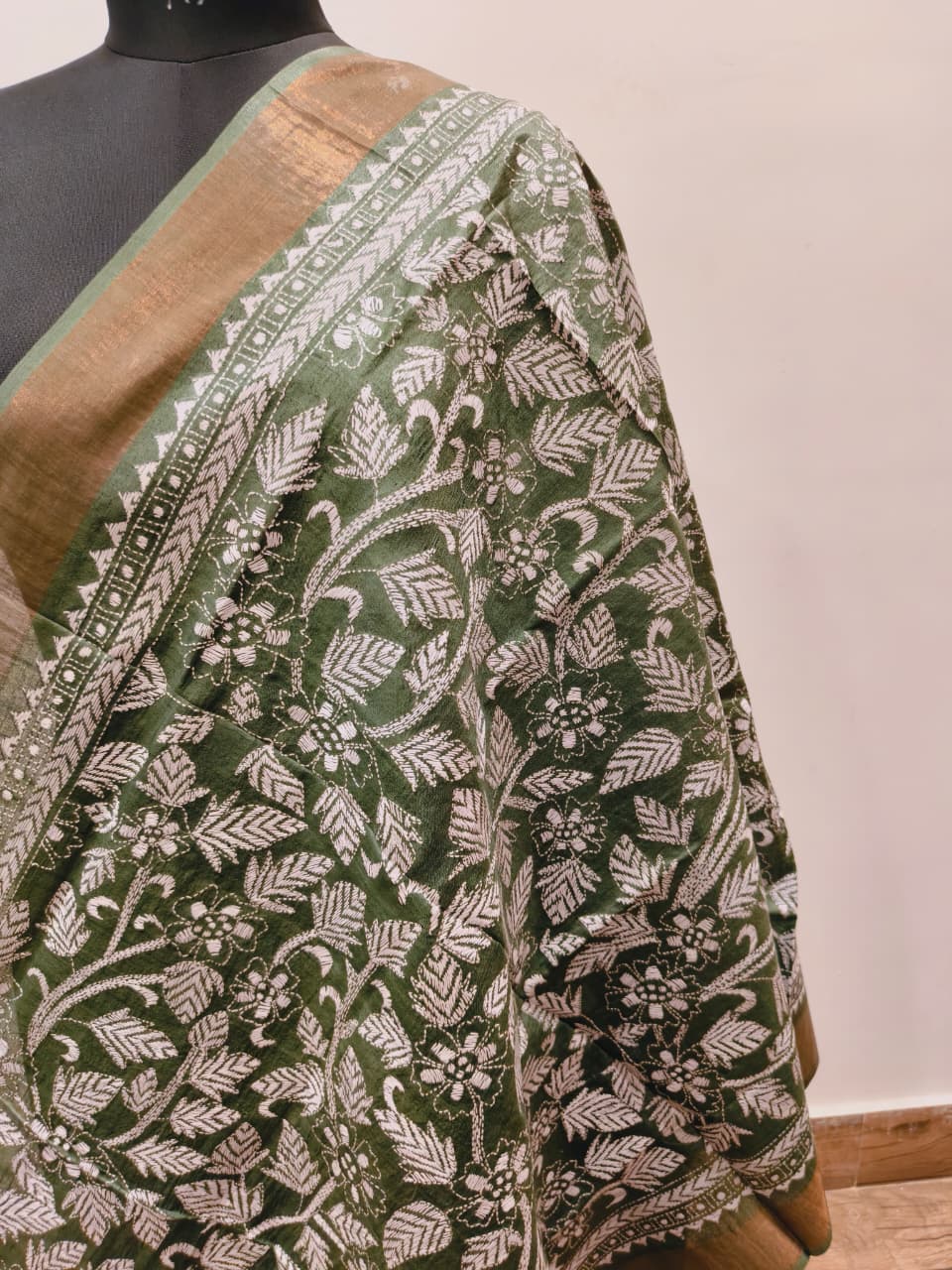 Zari Border Pure Tussar Kantha Stitch Dupatta SN26KD13