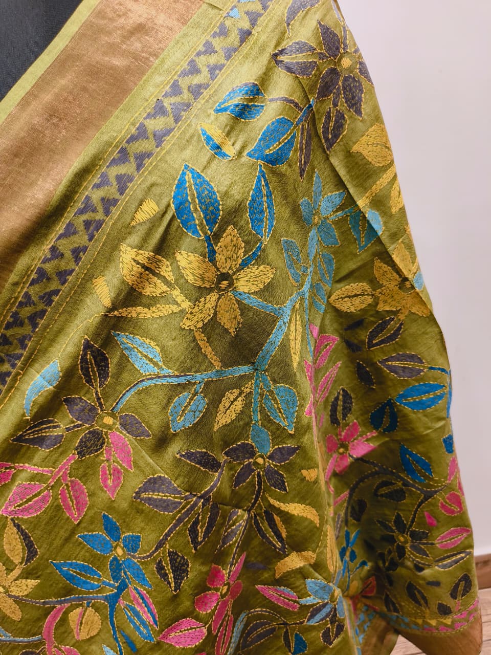 Zari Border Pure Tussar Kantha Stitch Dupatta SN26KD16
