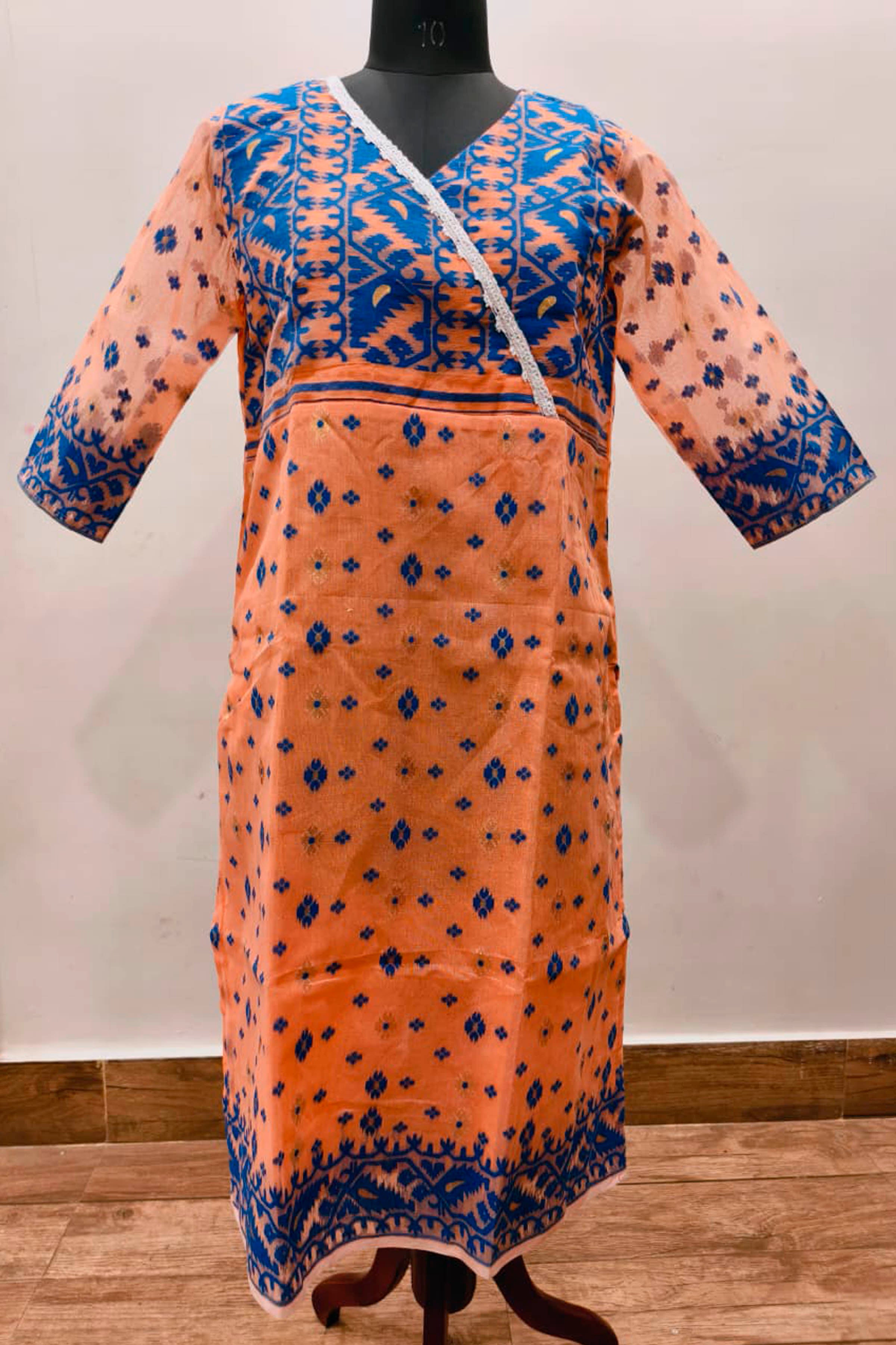 Resham Jamdani Kurti SN26WPRJ177