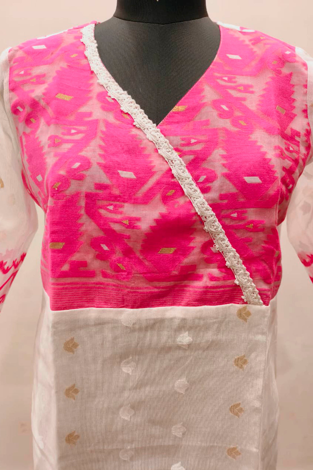 Resham Jamdani Kurti SN26WPRJ183