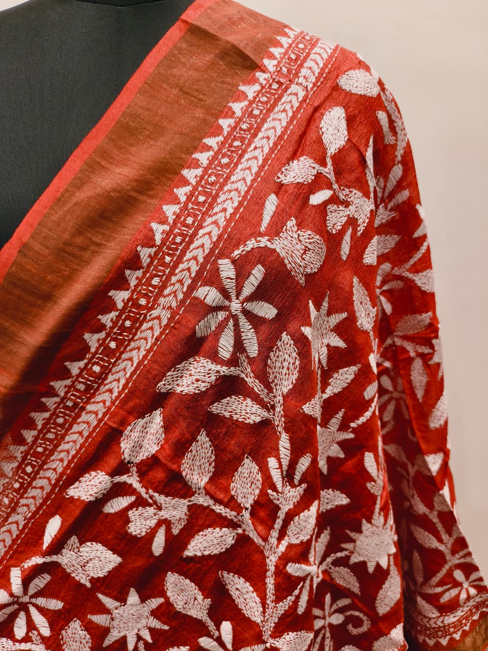 Zari Border Pure Tussar Kantha Stitch Dupatta SN26KD23