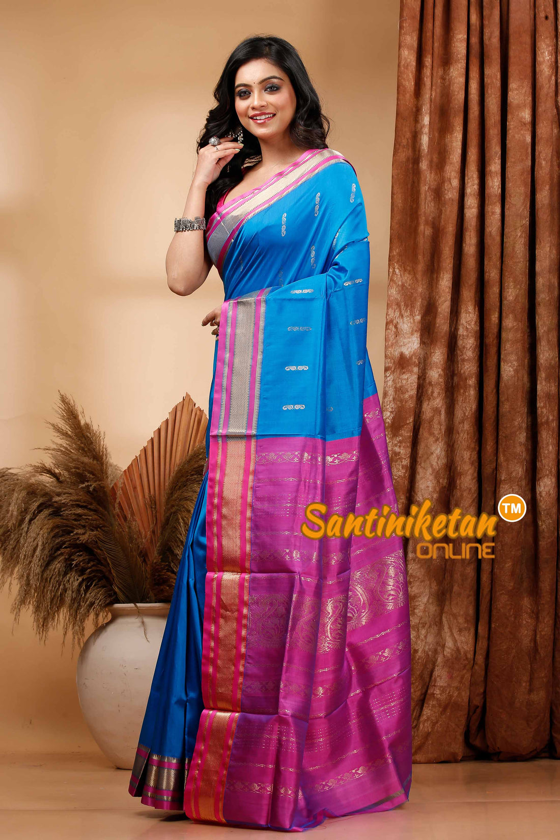 Kanjivaram Design Garad Silk Saree with Blouse SN202419996