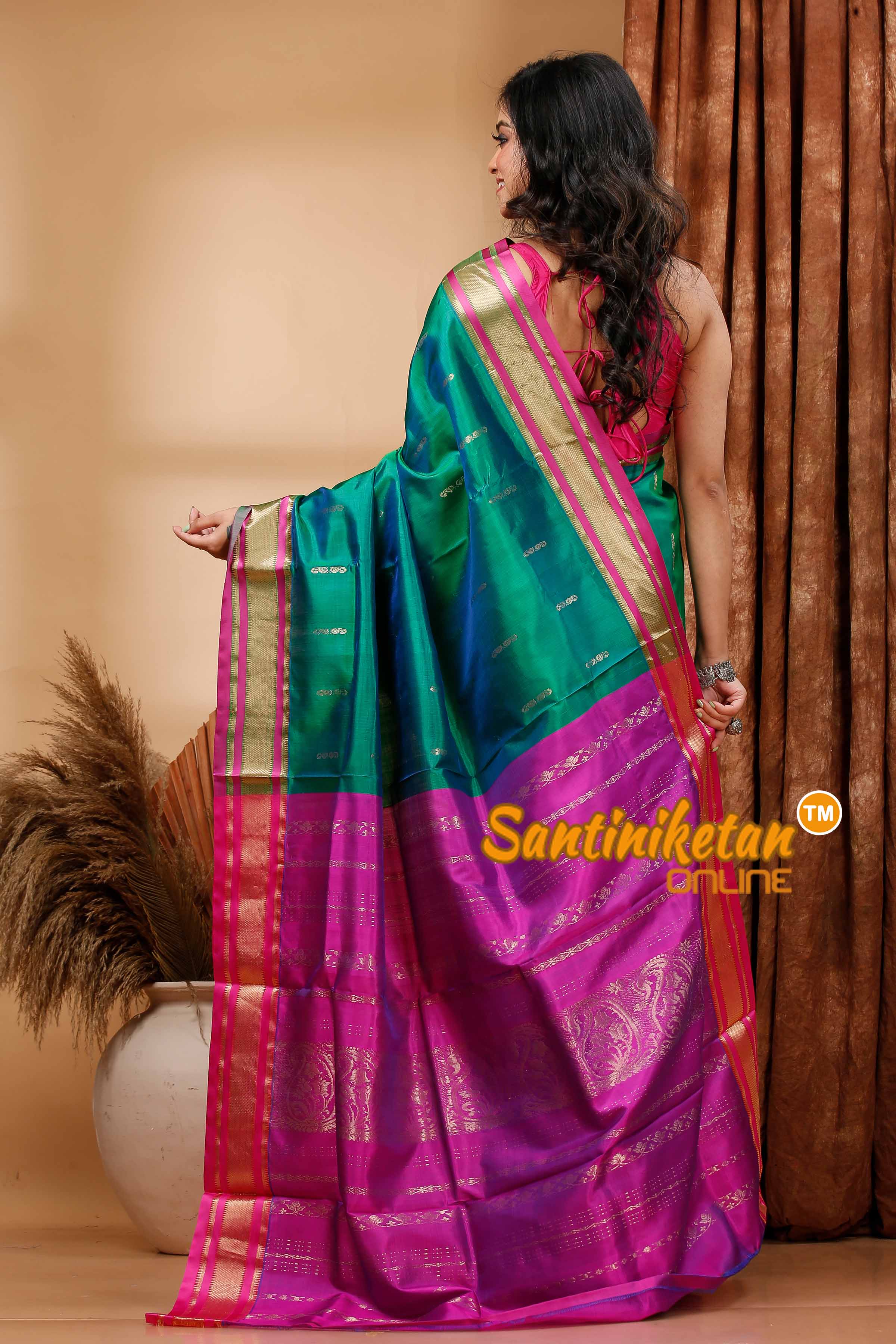 Kanjivaram Design Garad Silk Saree with Blouse SN202420001