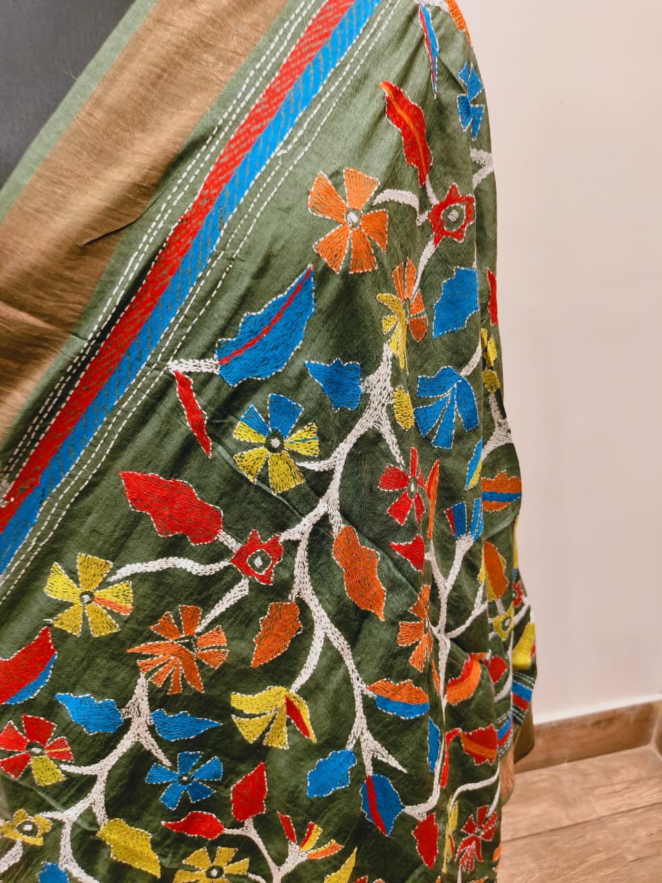 Zari Border Pure Tussar Kantha Stitch Dupatta SN26KD25