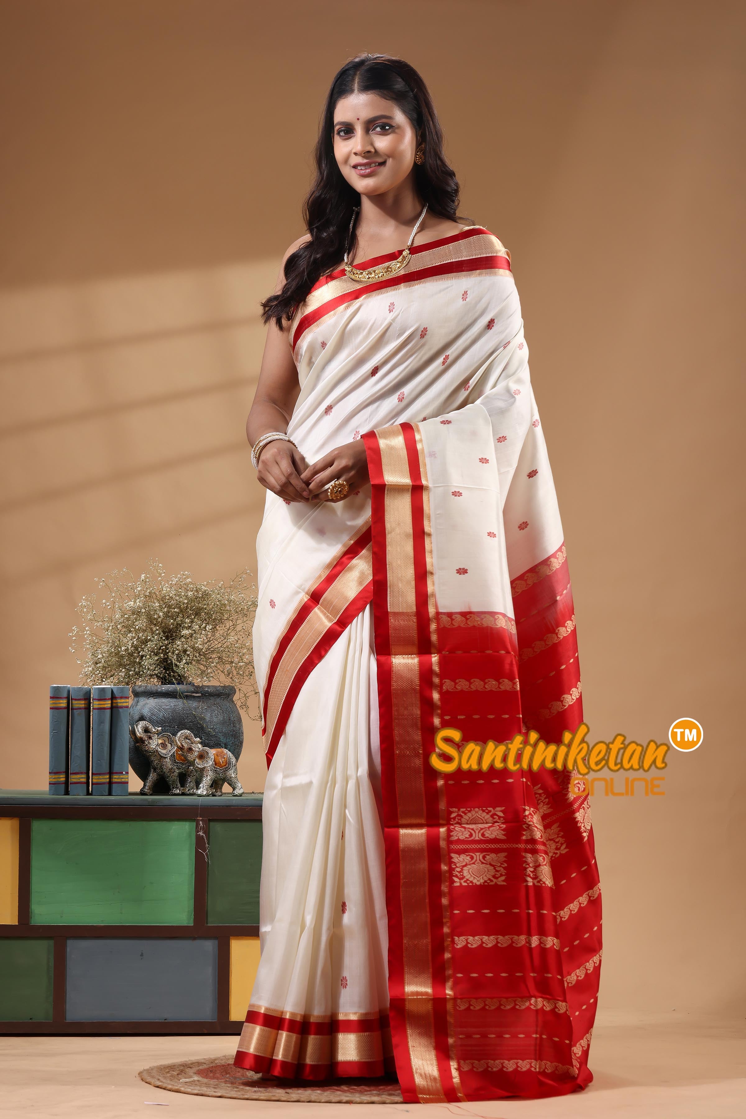 Kanjivaram Design Garad Silk Saree With Blouse