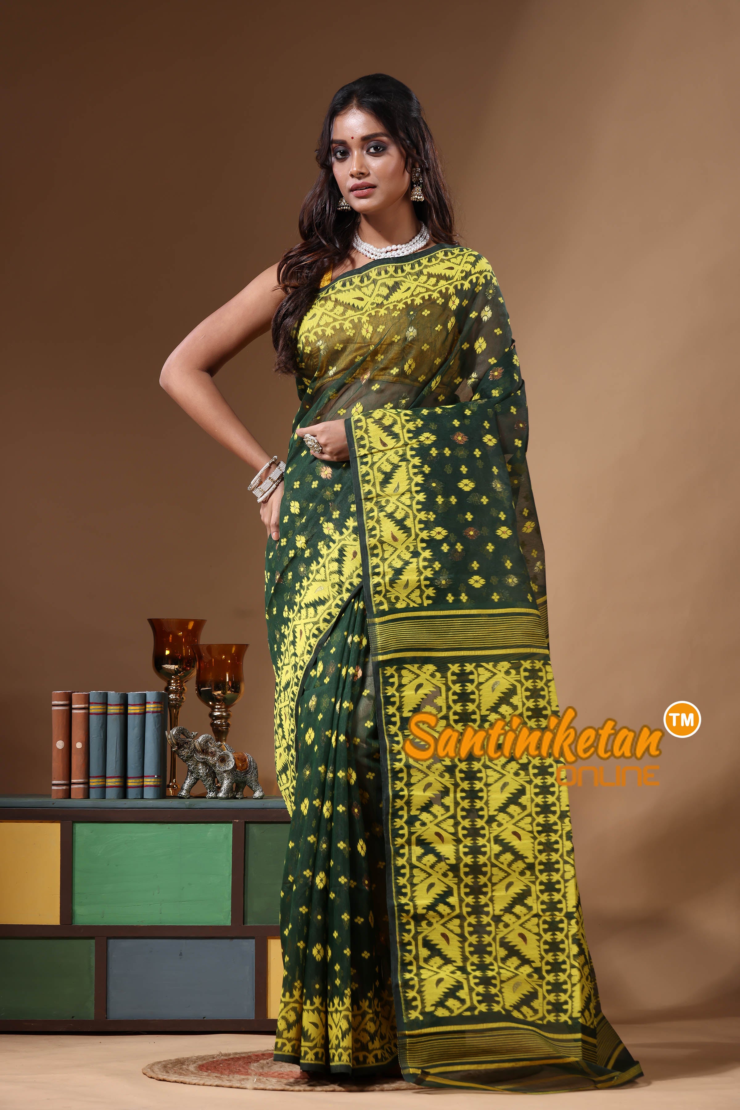Resham Dhakai Jamdani SN2630953
