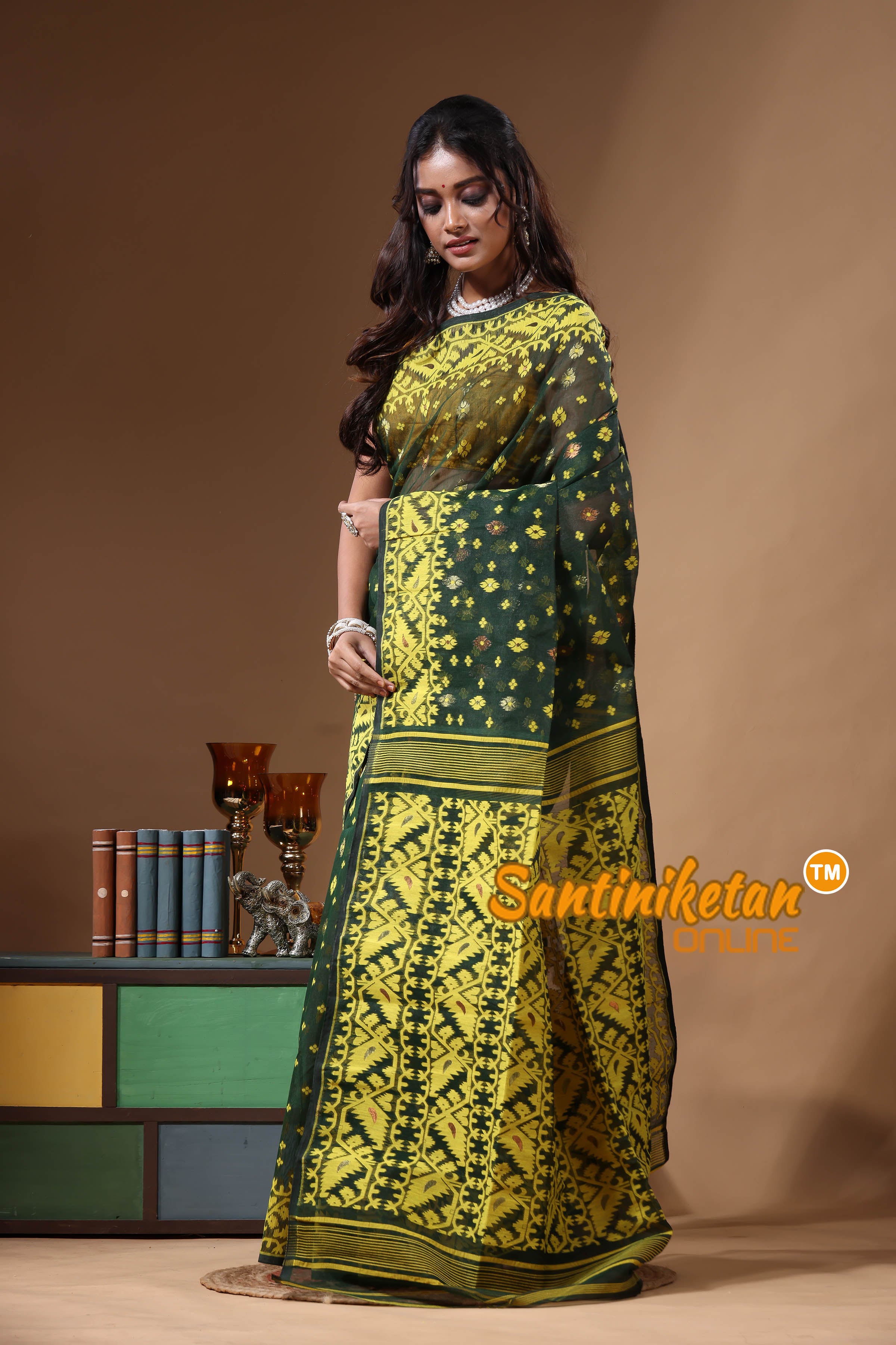 Resham Dhakai Jamdani SN2630953