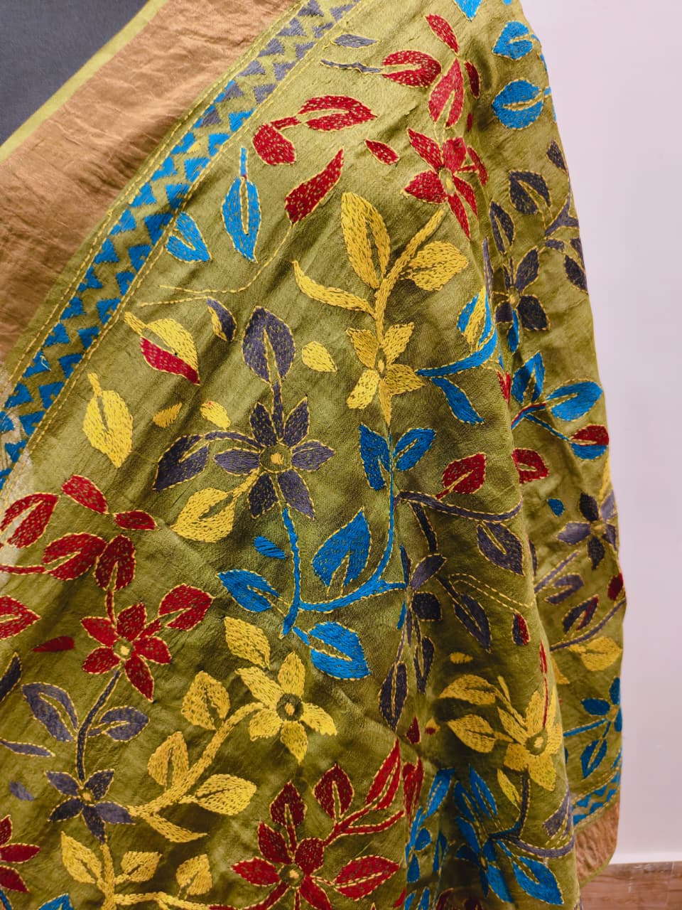 Zari Border Pure Tussar Kantha Stitch Dupatta SN26KD40