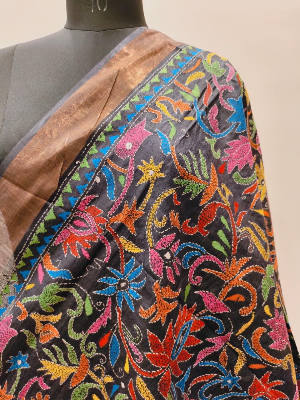 Zari Border Pure Tussar Kantha Stitch Dupatta SN26KD52