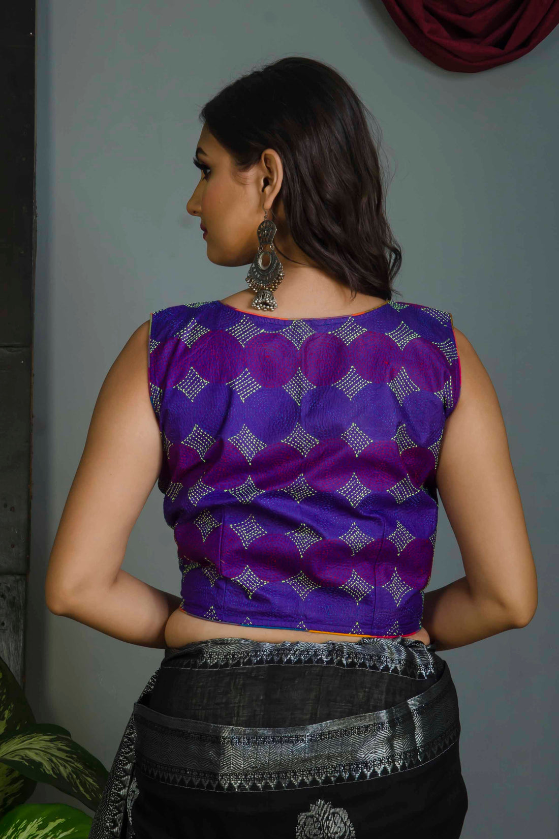 Sleeveless Kantha Stitch Blouse SN20224572