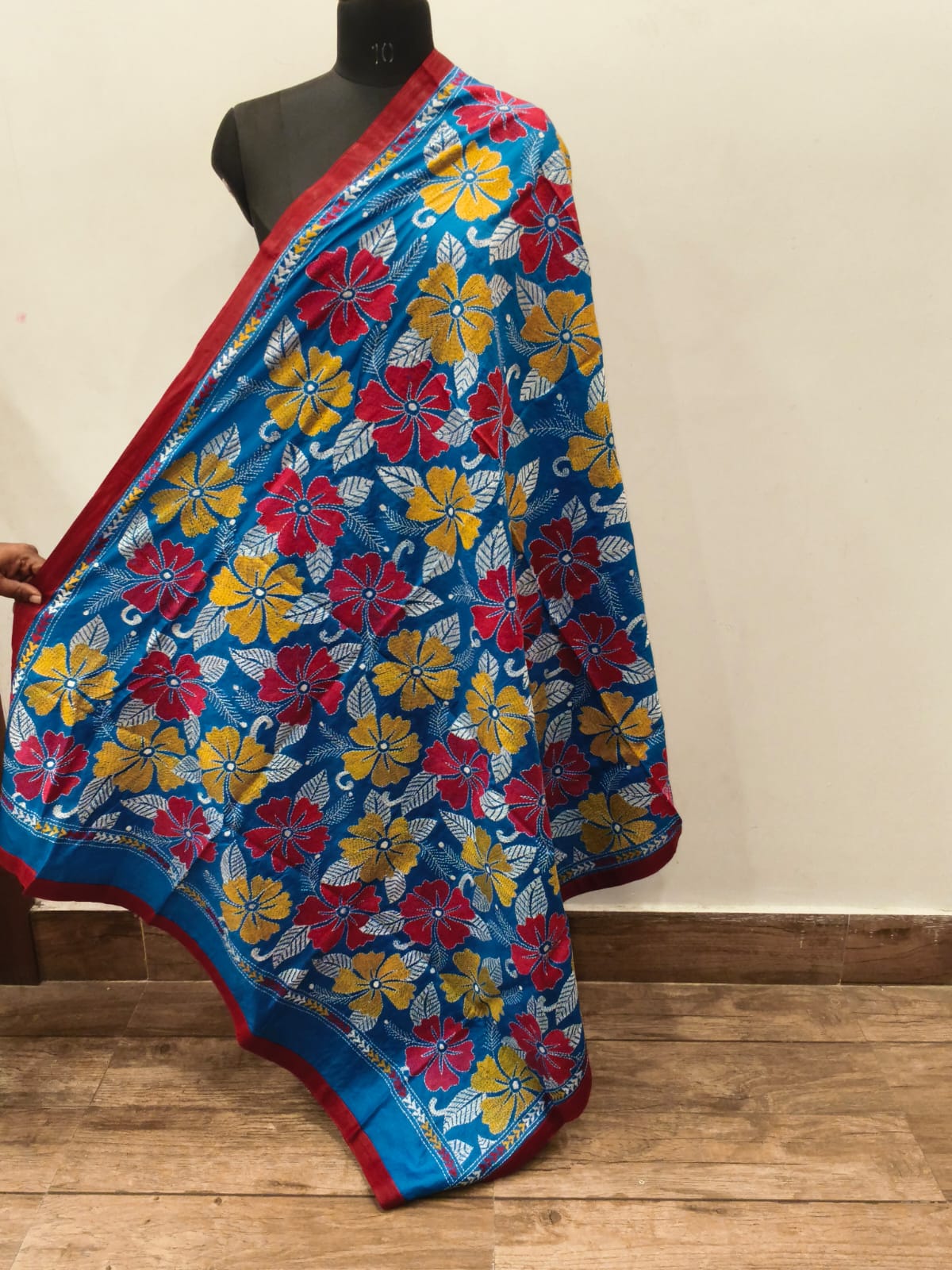 Pure Bangalore Silk Kantha Stitch Dupatta SN26KD100
