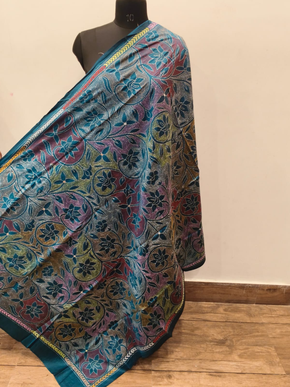 Pure Bangalore Silk Kantha Stitch Dupatta SN26KD104