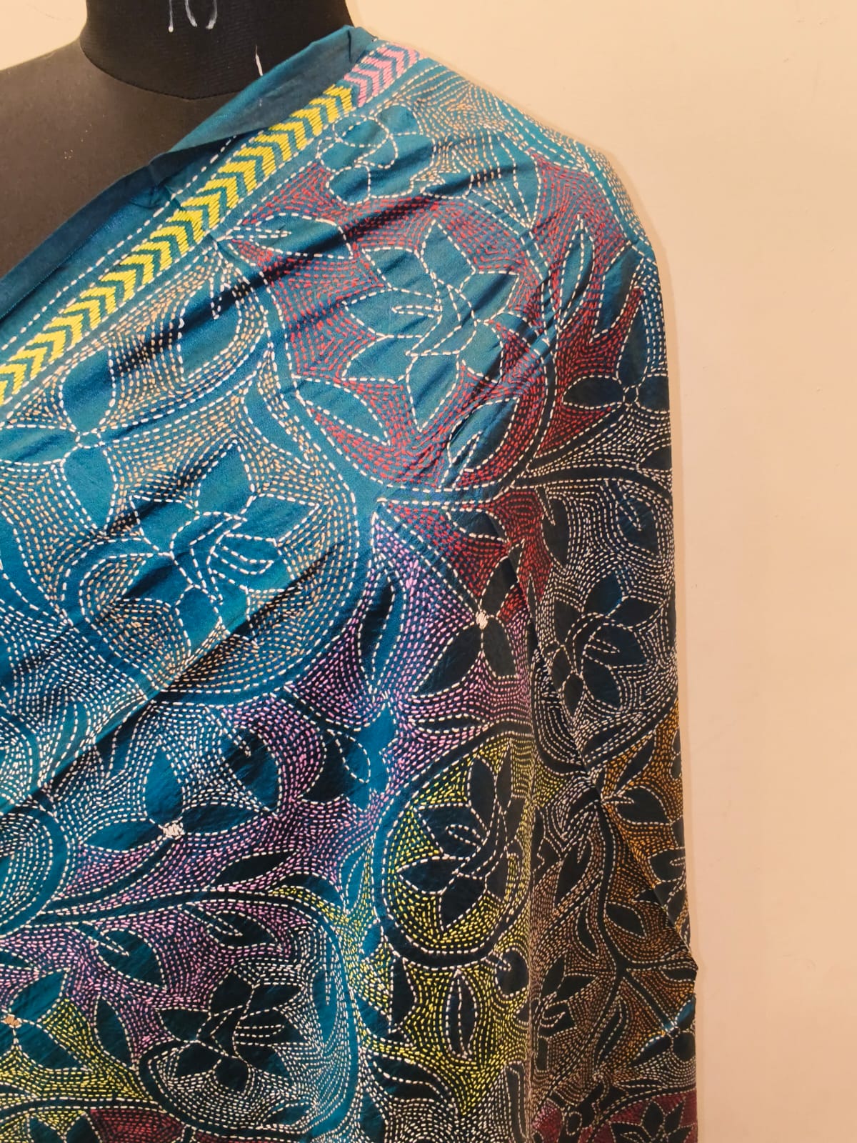 Pure Bangalore Silk Kantha Stitch Dupatta SN26KD104