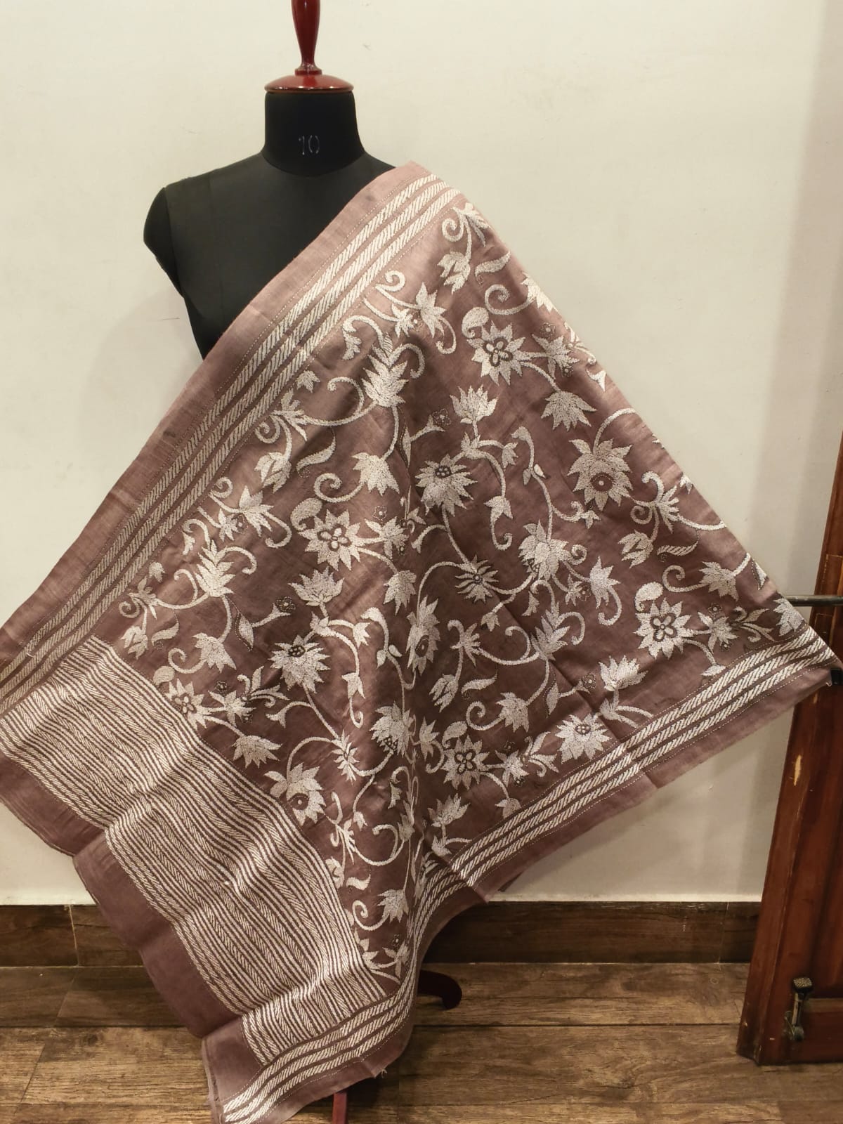 Pure Tussar Kantha Stitch Dupatta SN26KD161