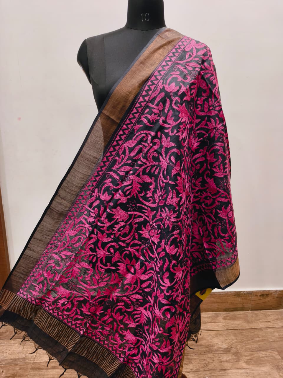 Zari Border Pure Tussar Kantha Stitch Dupatta SN26KD04