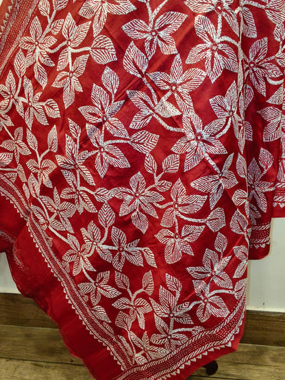 Pure Tussar Kantha Stitch Dupatta SN26KD76