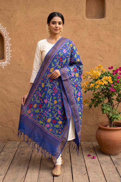 Pure Tussar Kantha Stitch Dupatta SN26KD80
