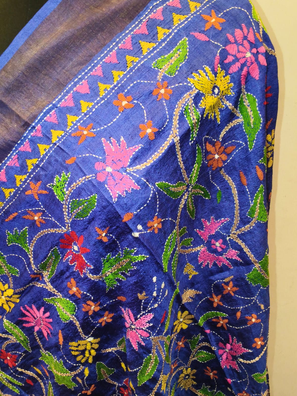 Pure Tussar Kantha Stitch Dupatta SN26KD80
