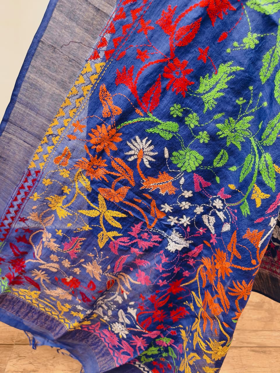Zari Border Pure Tussar Kantha Stitch Dupatta SN26KD07