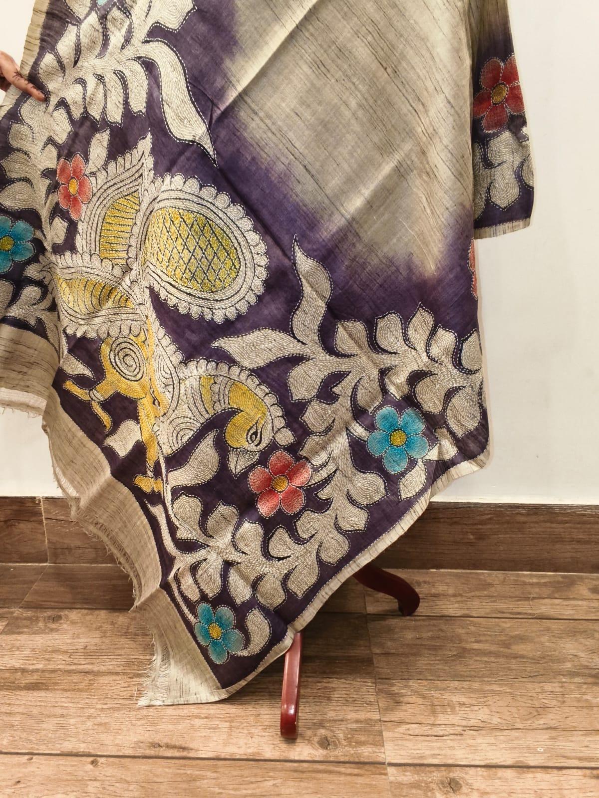 Pure Tussar Kantha Stitch Dupatta SN26KD93