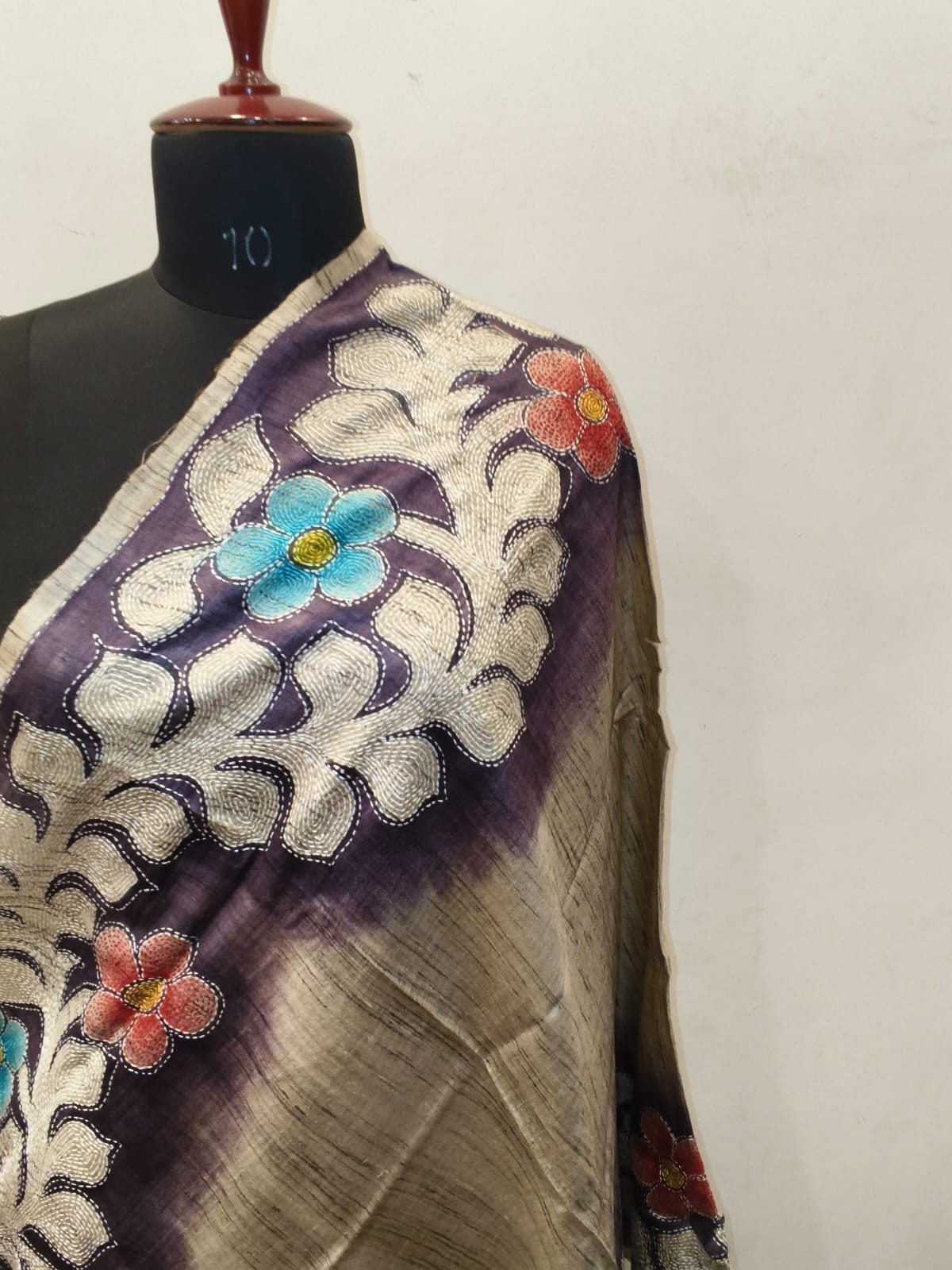 Pure Tussar Kantha Stitch Dupatta SN26KD93