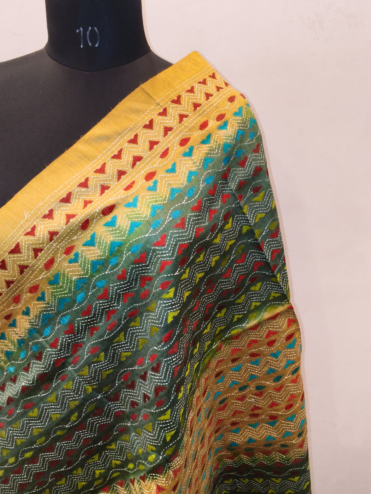 Pure Tussar Kantha Stitch Dupatta SN26KD94