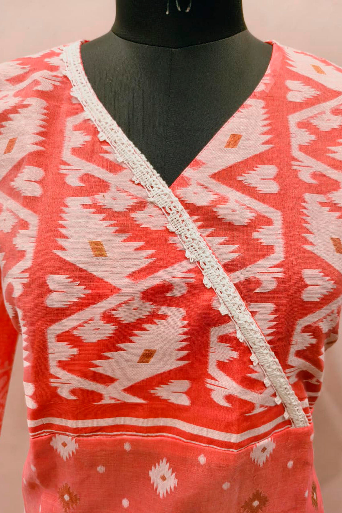 Resham Jamdani Kurti SN26WPRJ182