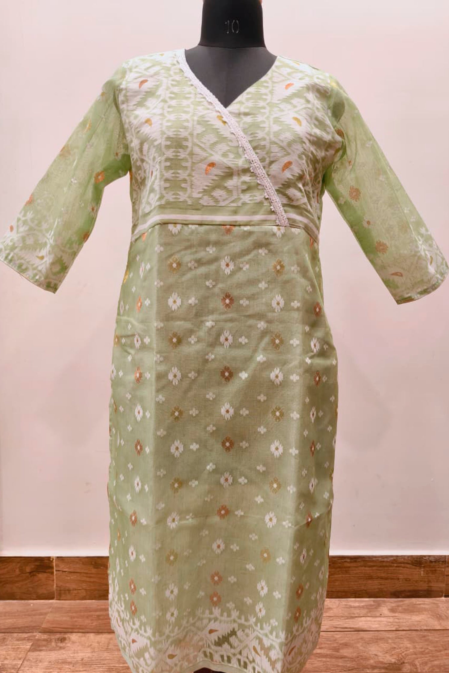 Resham Jamdani Kurti SN26WPRJ184