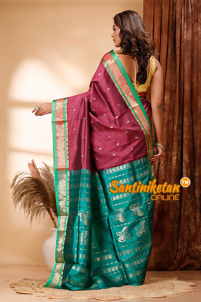 Kanjivaram Design Garad Silk Saree with Blouse SN202418370