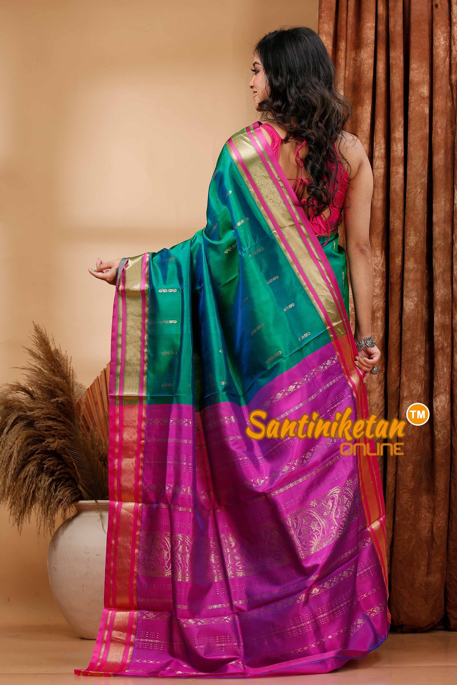 Kanjivaram Design Garad Silk Saree with Blouse SN202420001
