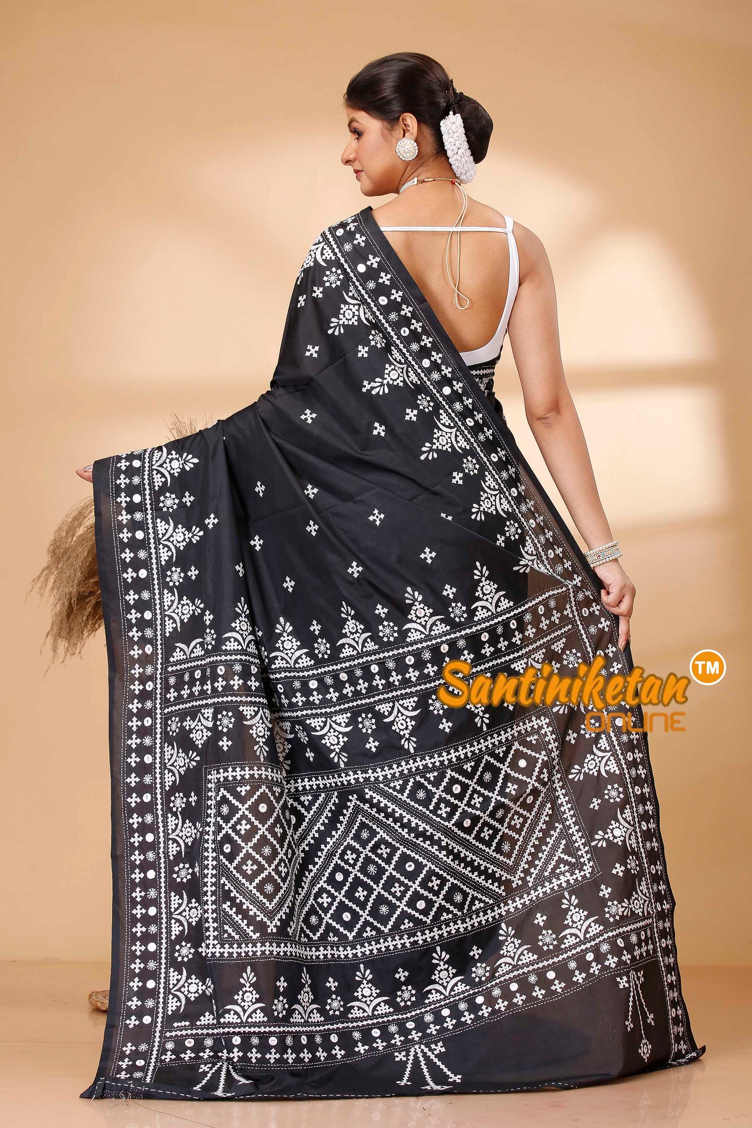 Butter Silk Gujrati Stitch Saree SN202521848