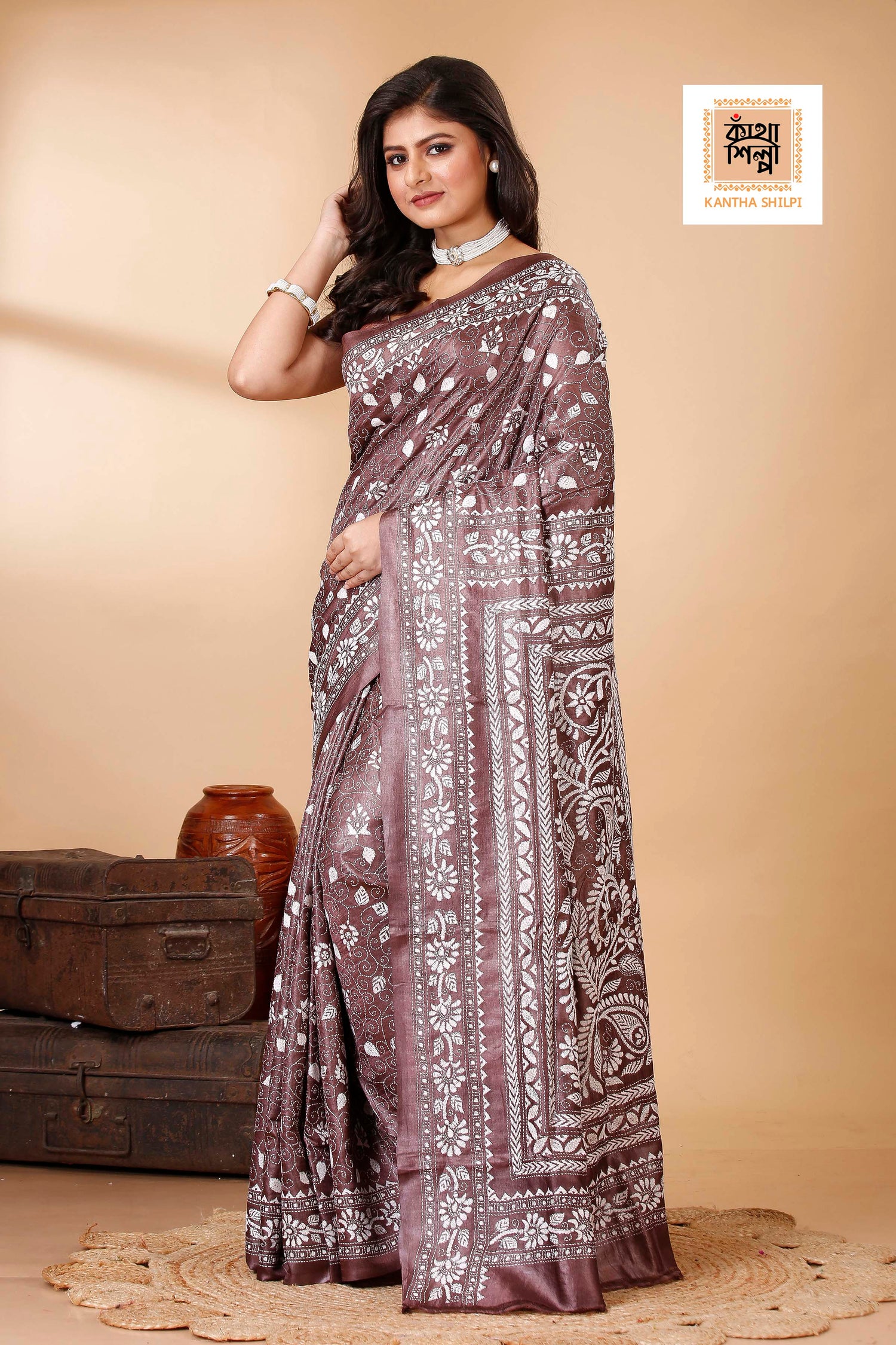 Rosy Finch Color Dye Tussar White Color Thread Work Floral Motif Kantha Stitch Saree