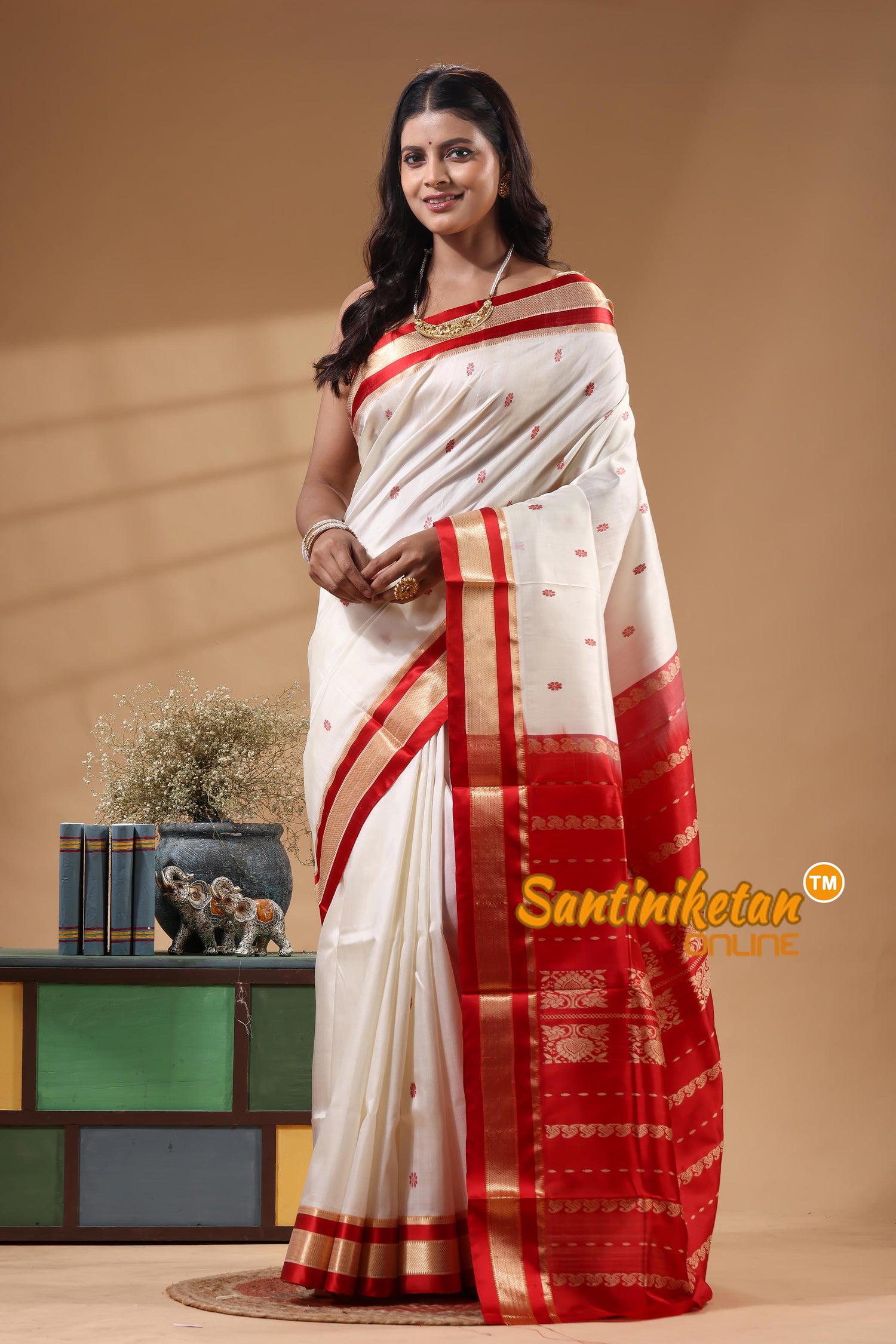 Kanjivaram Design Garad Silk Saree With Blouse