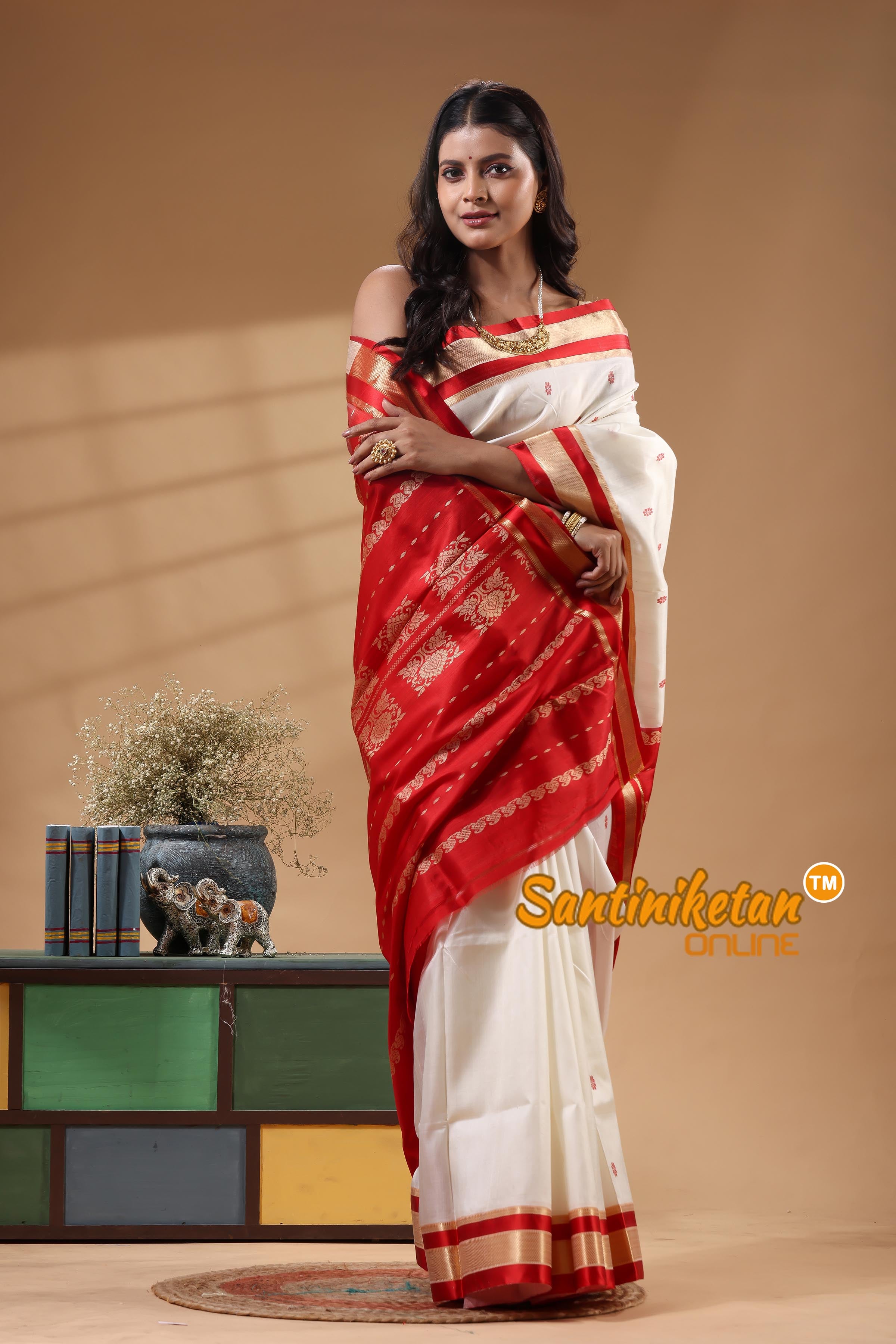 Kanjivaram Design Garad Silk Saree With Blouse