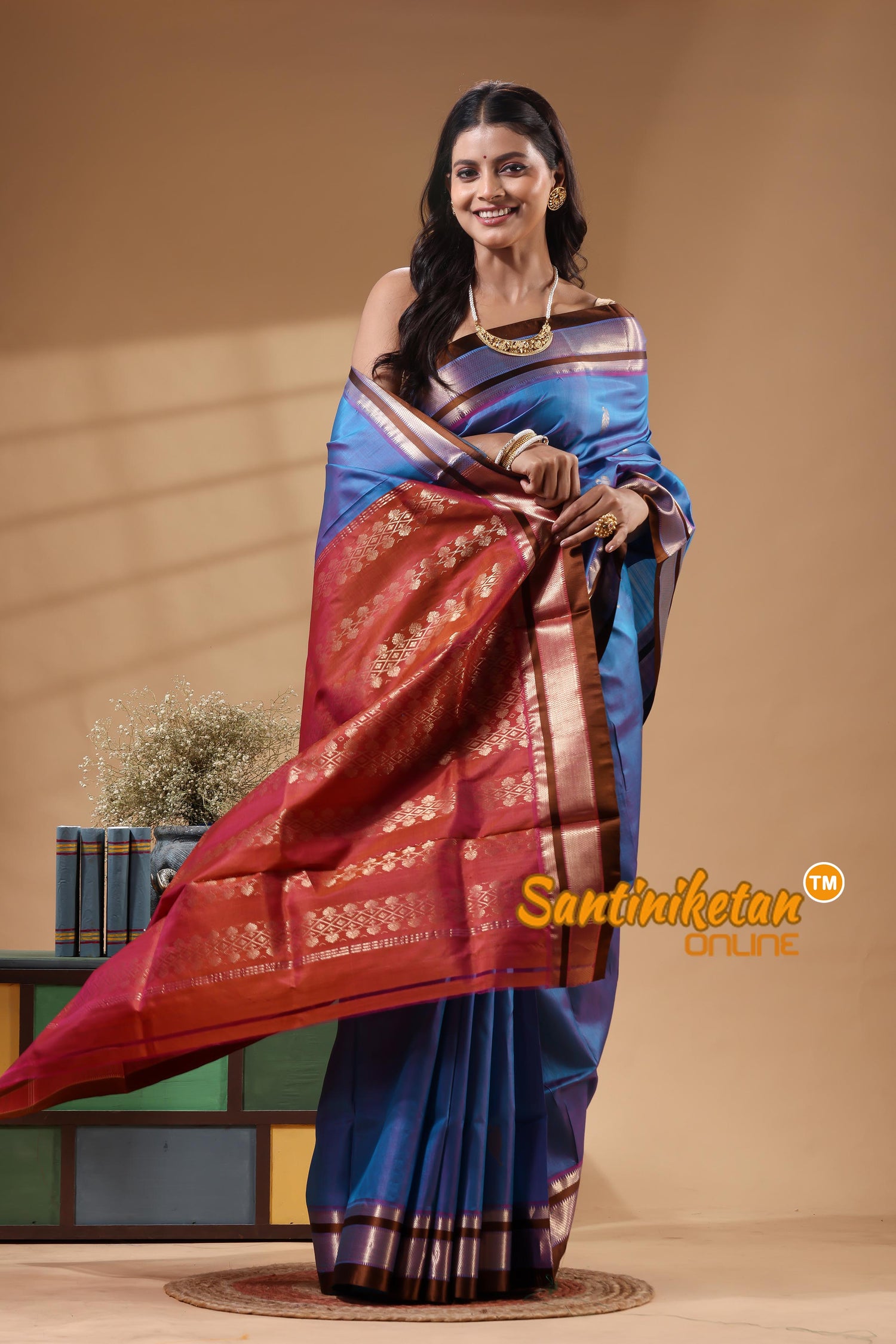 Kanjivaram Design Garad Silk Saree With Blouse