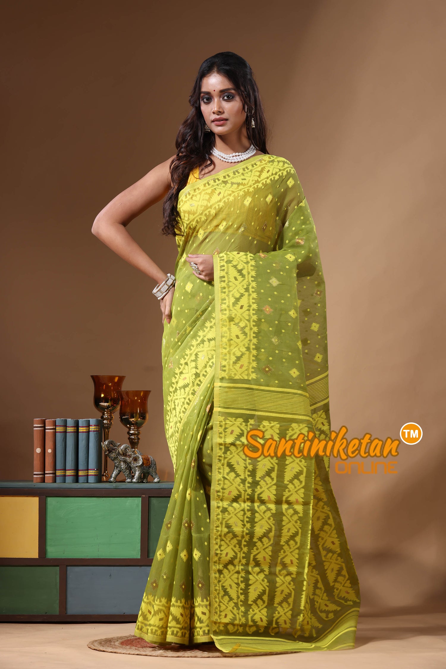 Resham Dhakai Jamdani SN2630948