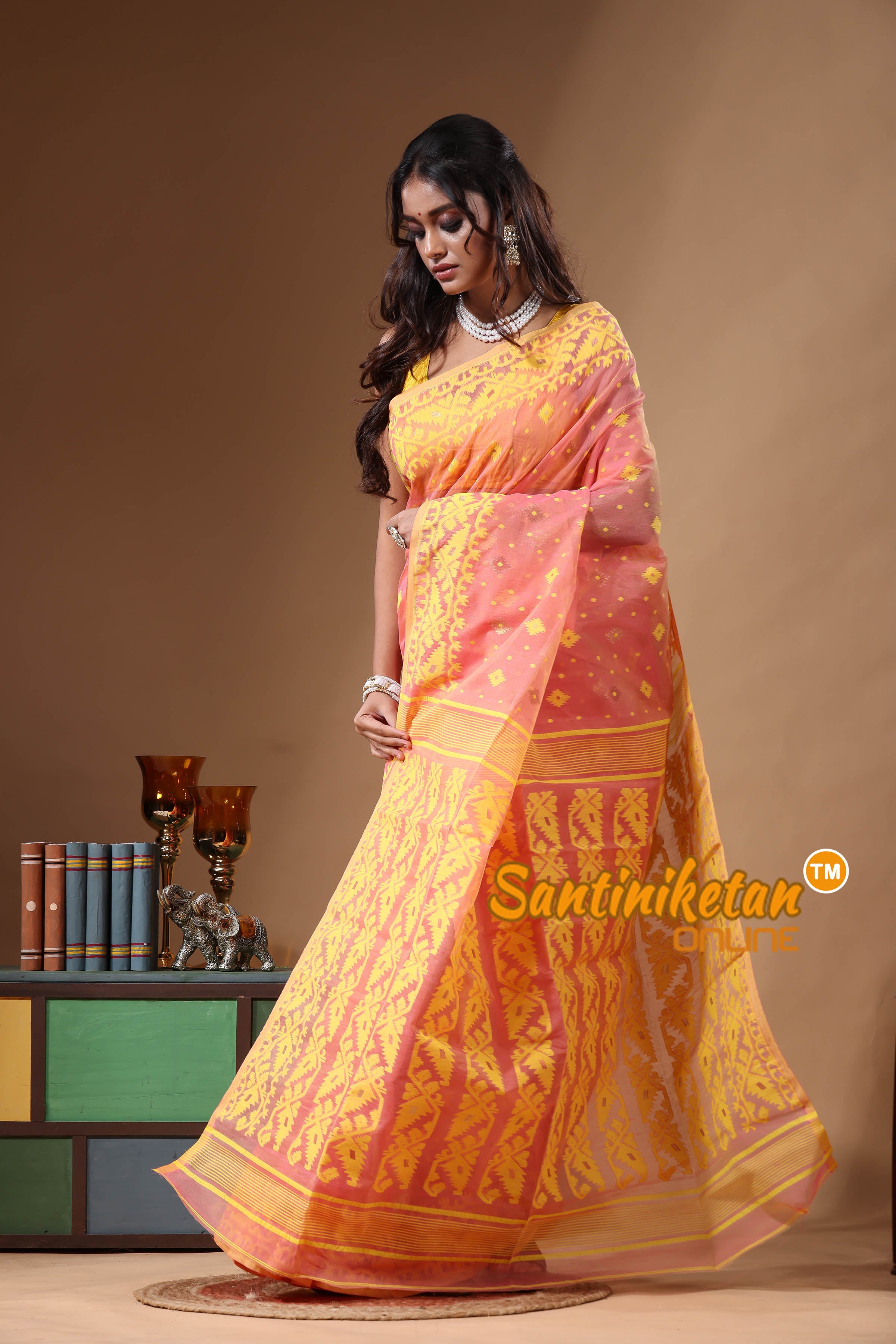 Resham Dhakai Jamdani SN2630958