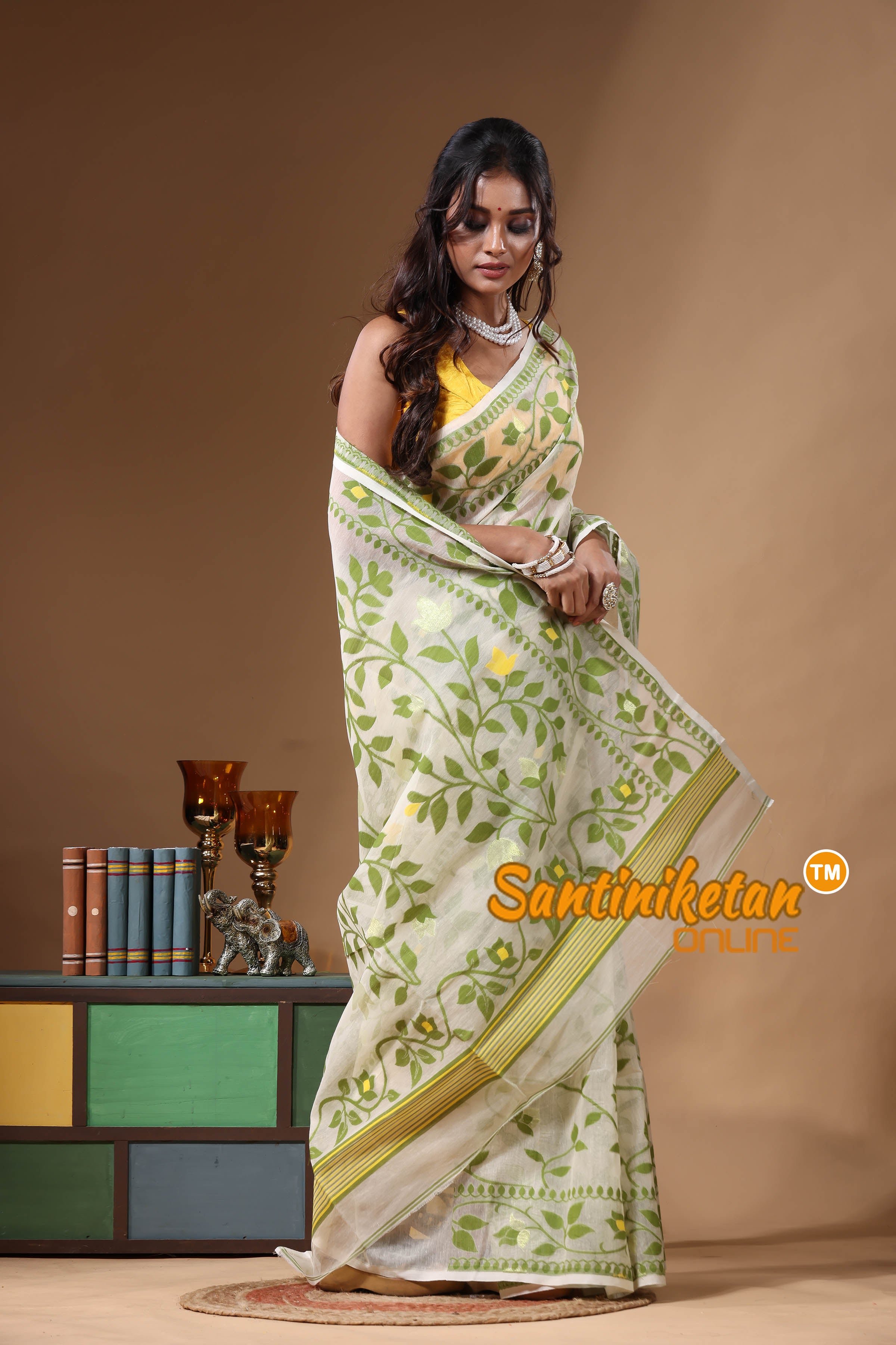 Resham Dhakai Jamdani SN2630963