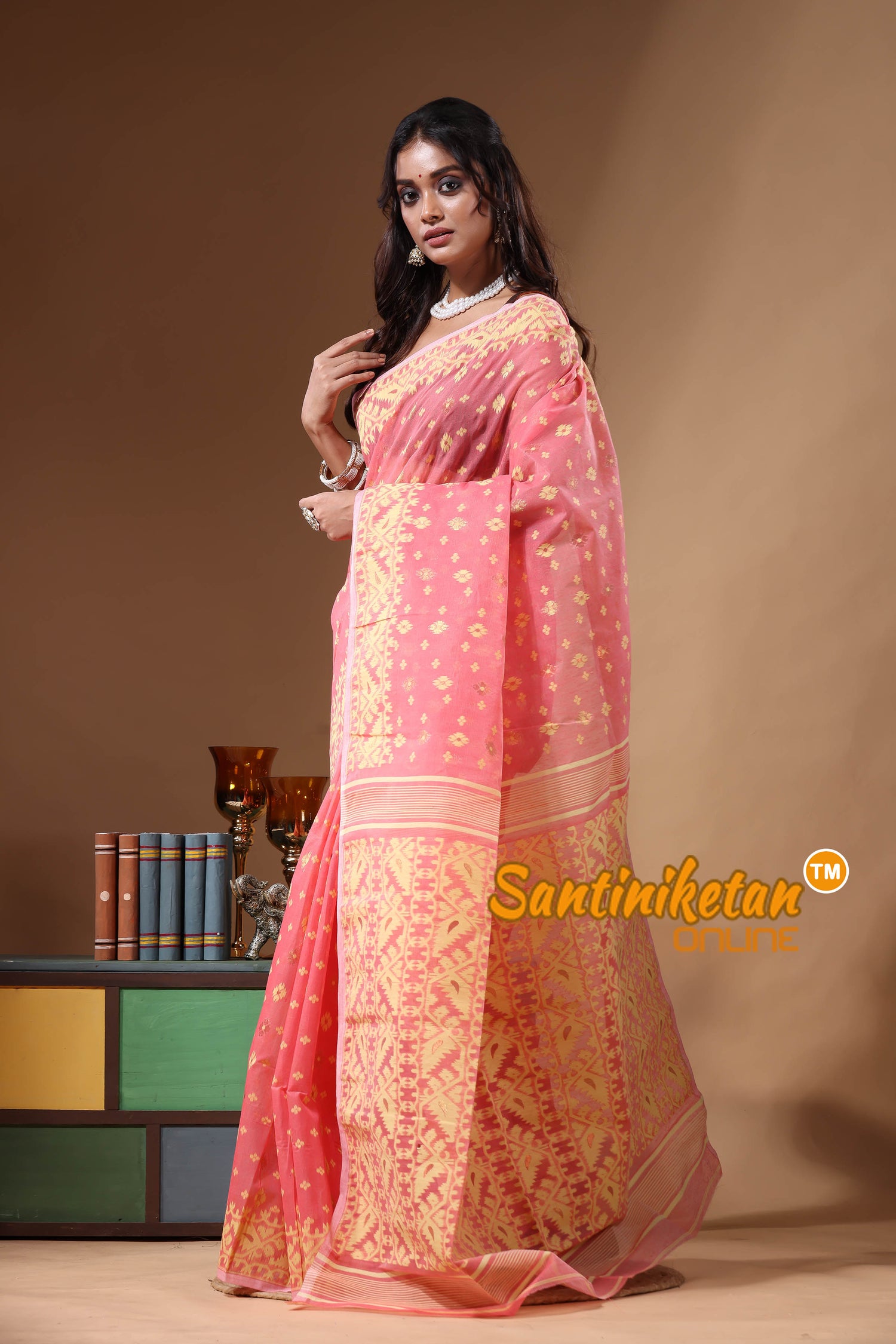 Resham Dhakai Jamdani SN2630984