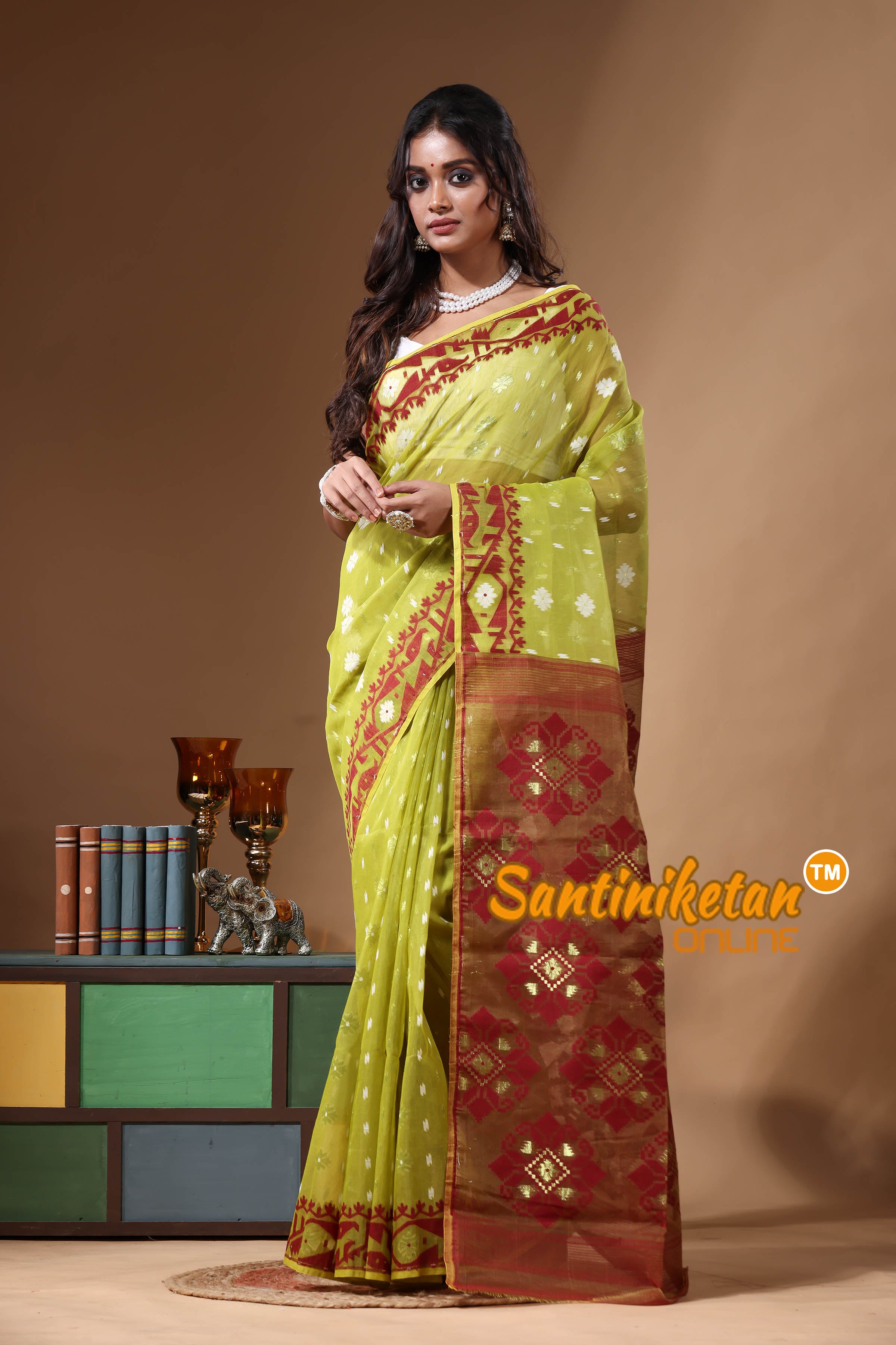 Resham Dhakai Jamdani SN2631032