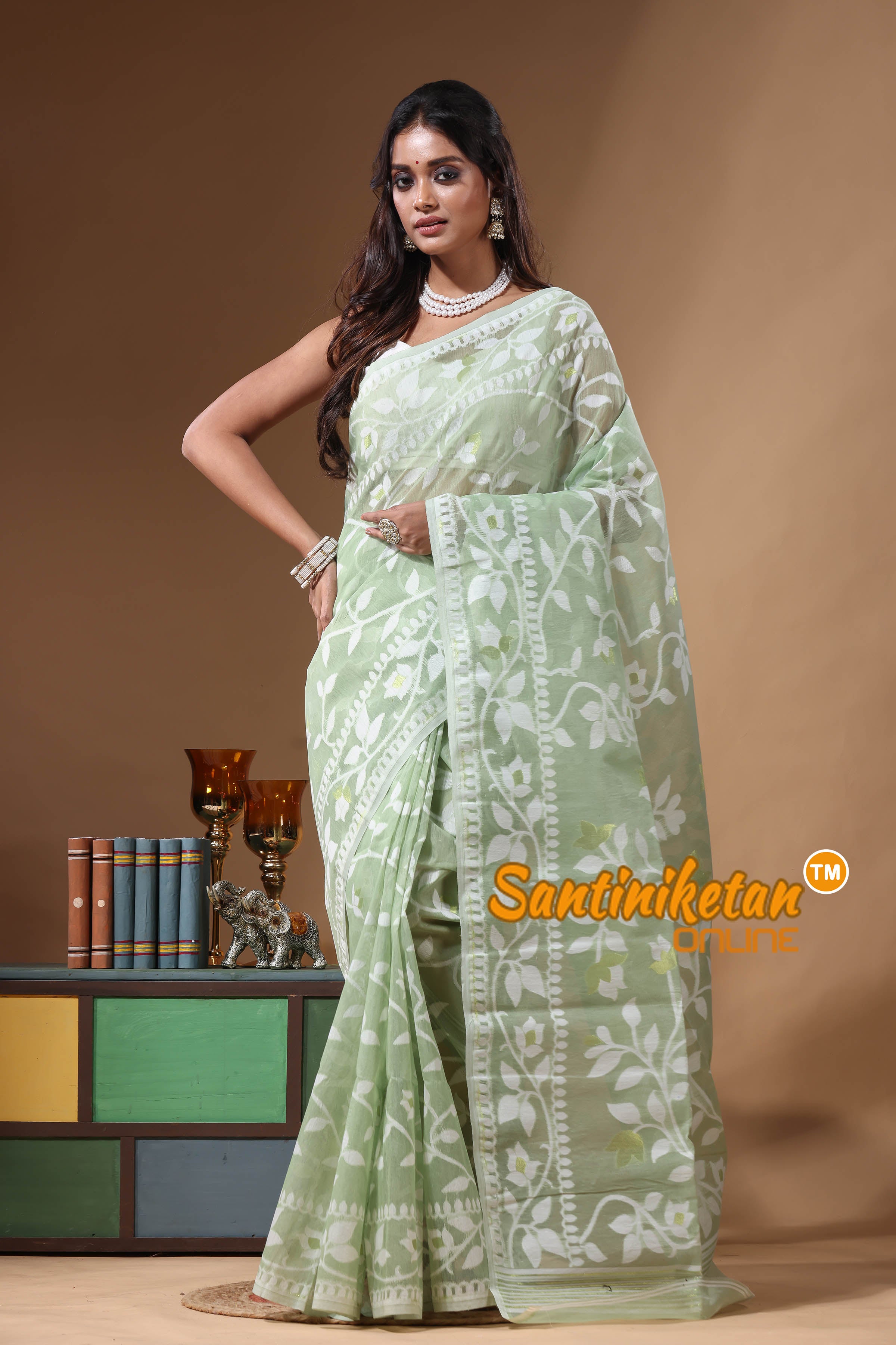 Resham Dhakai Jamdani SN2631060