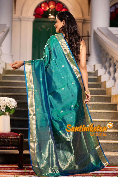 Kanjivaram Design Garad Silk Saree with Blouse SN2631809