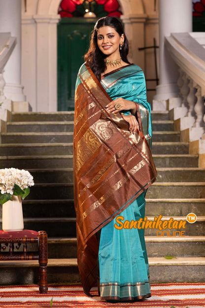 Kanjivaram Design Garad Silk Saree with Blouse SN2631827