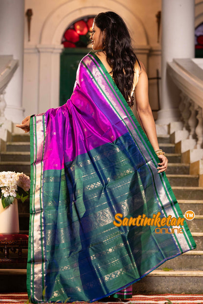 Kanjivaram Design Garad Silk Saree with Blouse SN2631857
