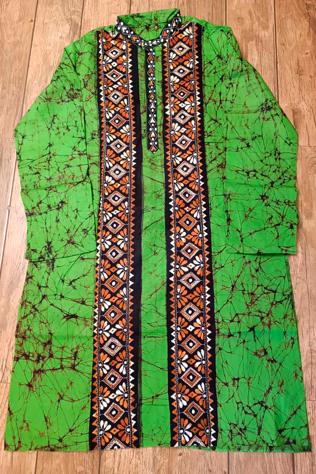 Green Pure Cotton Batik with Kantha Work (Hand Embroidery) Panjabi