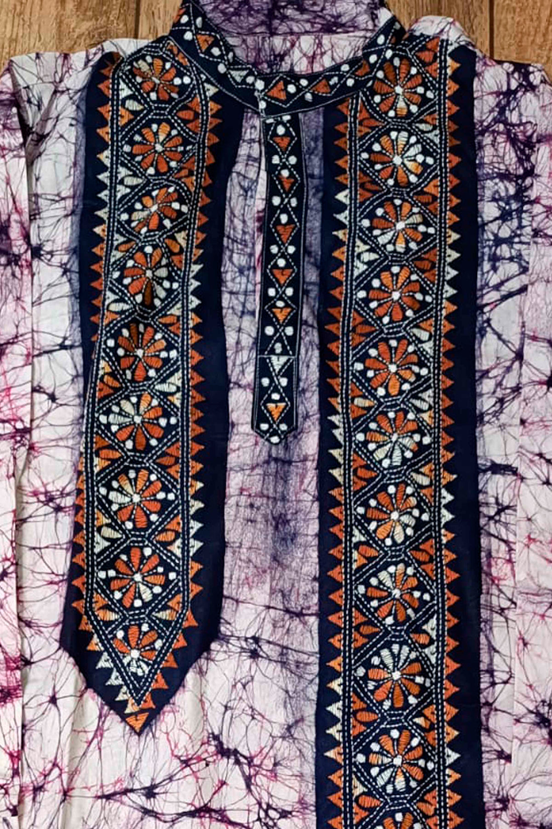 Off White Pure Cotton Batik with Kantha Work (Hand Embroidery) Panjabi