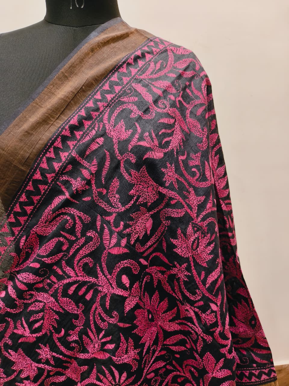 Zari Border Pure Tussar Kantha Stitch Dupatta SN26KD37